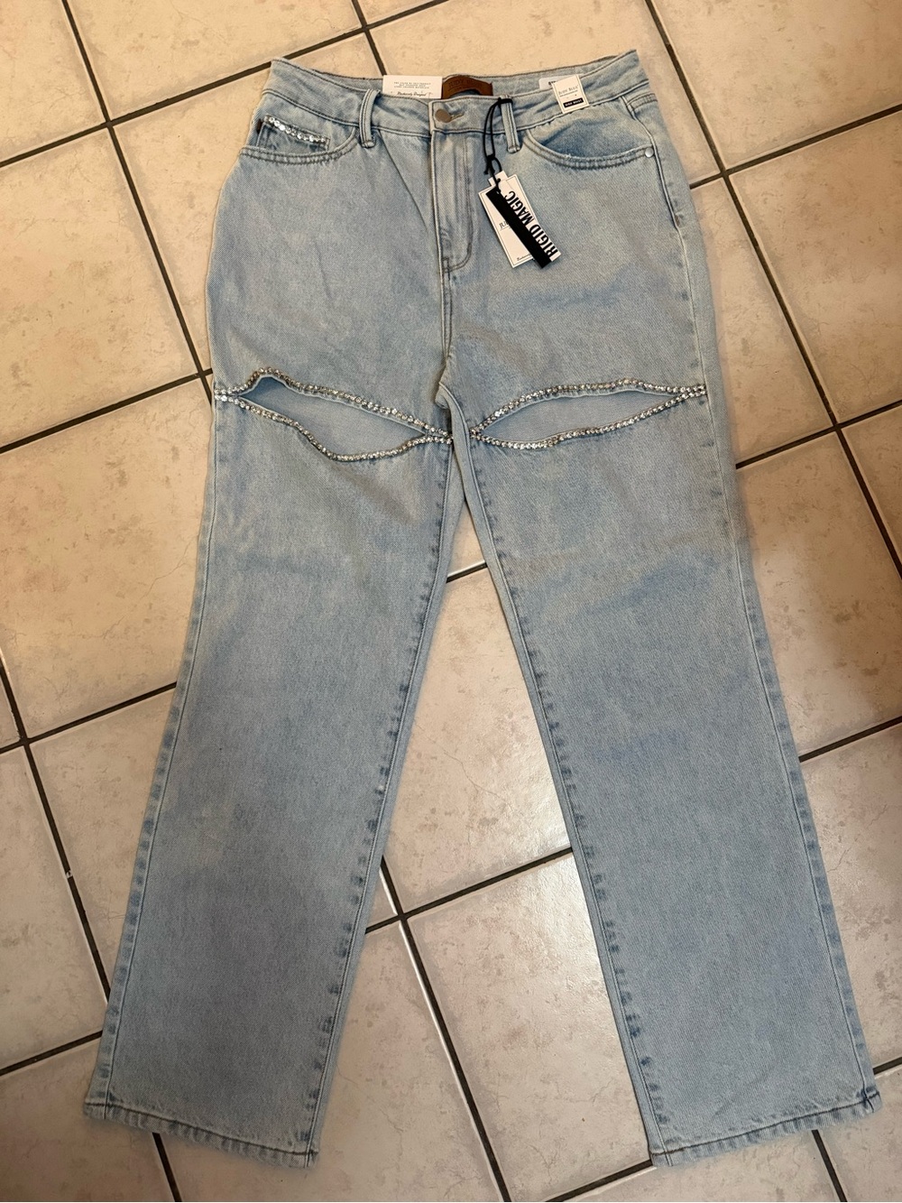 Judy Blue Light Wash Straight Leg Jeans Rhinestone Cutouts Rigid Magic SZ 13 NWT